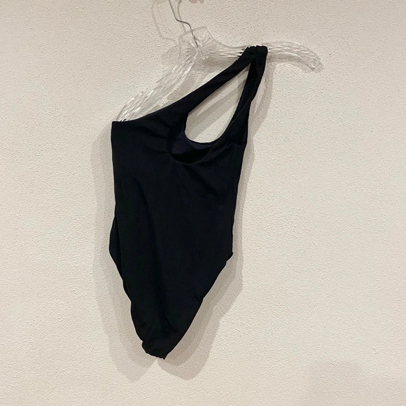 NEW L*Space Ribbed Phoebe One Piece Swimsuit Size 4 - Picture 4 of 4